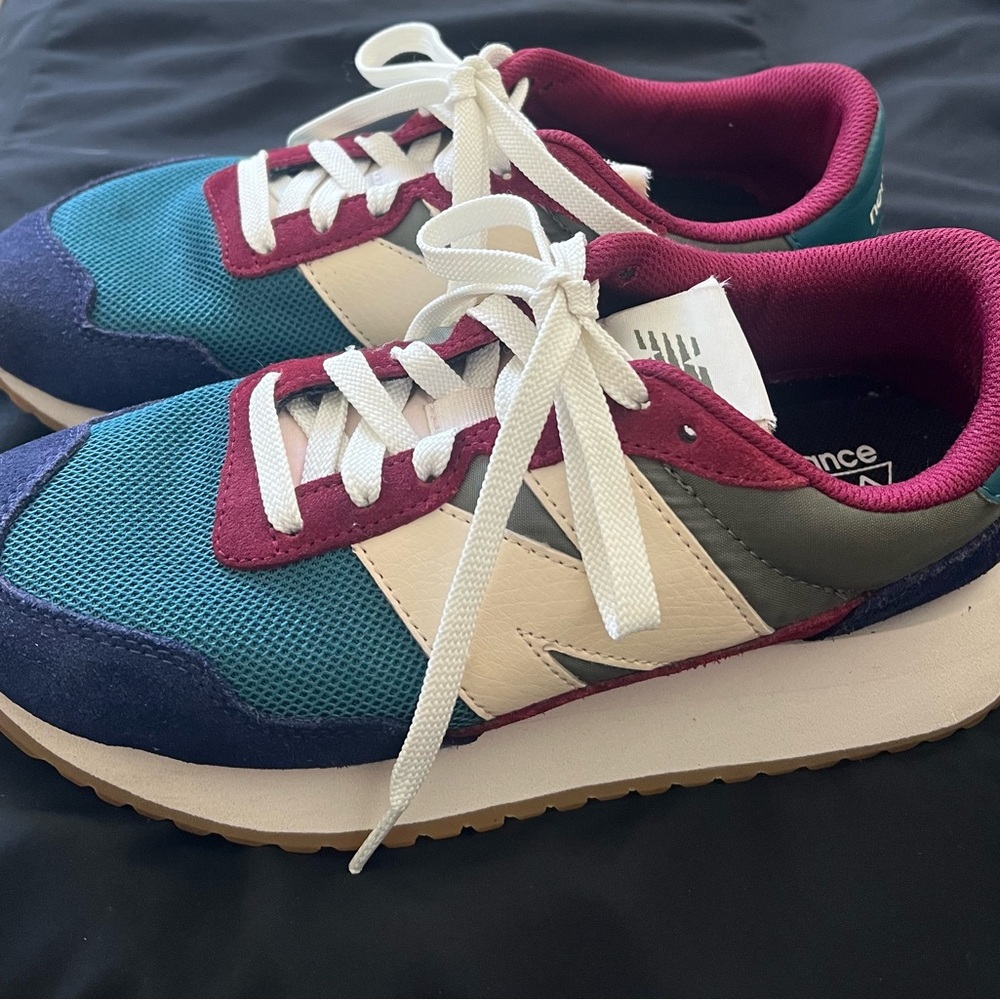 New Balance Teal Navy Burgundy White Retro Runner